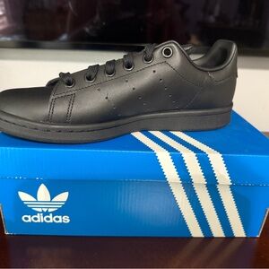 Adidas Stan Smith Blue Box